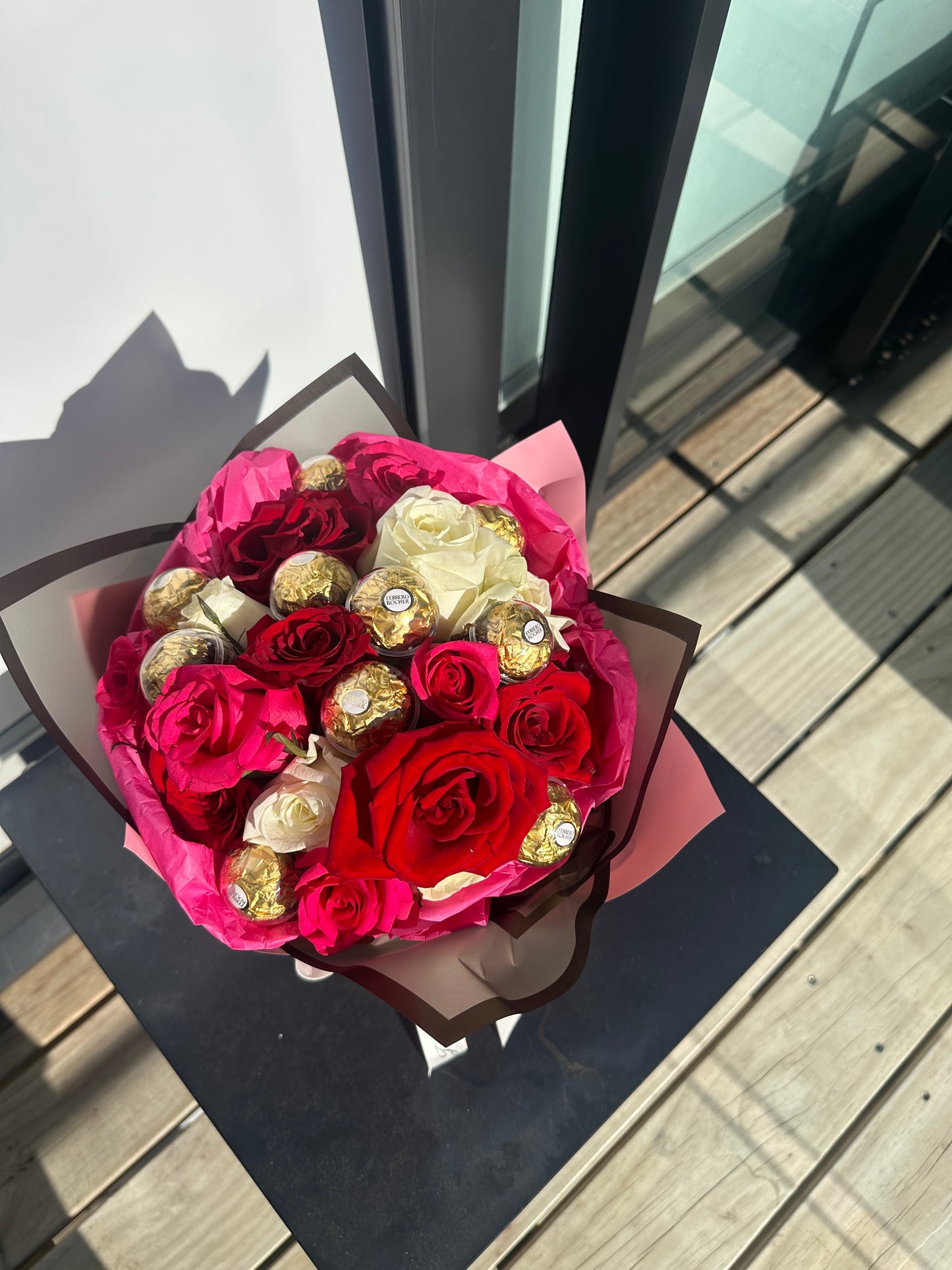 Roses & Rochers